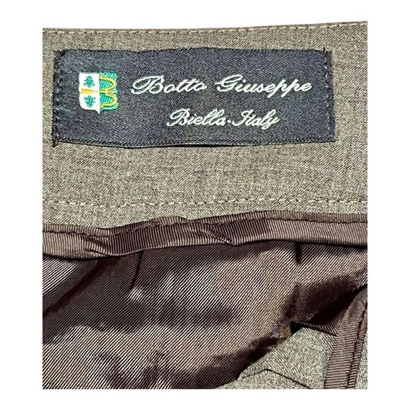 Outerknown NWT Gray Tailored Shorts size 6 style 2710017 - Picture 3 of 9